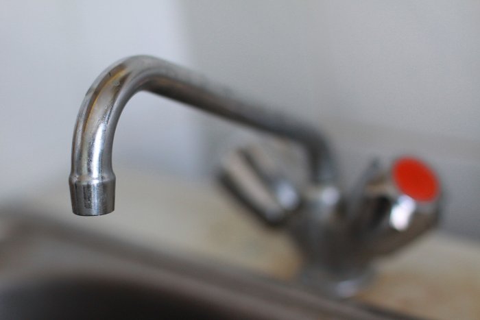 Жителям Первоуральска вернули горячую воду