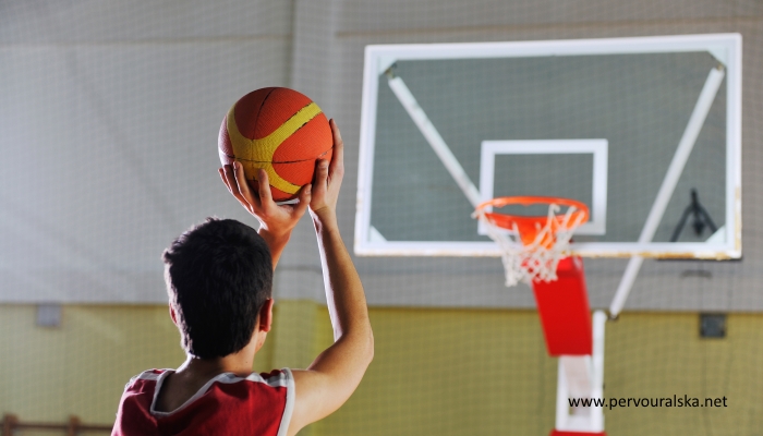 «Золотые» юноши области в выходные играли в баскетбол в спортивном зале «Хромпик»
