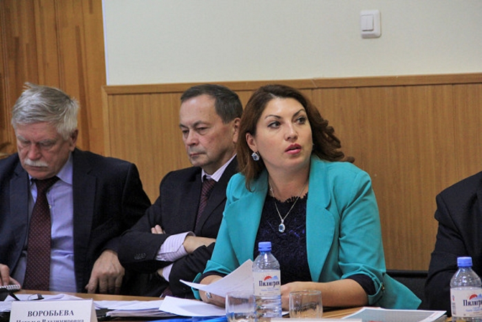 Первоуральские депутаты решили не обсуждать бюджет без сити-менеджера Алексея