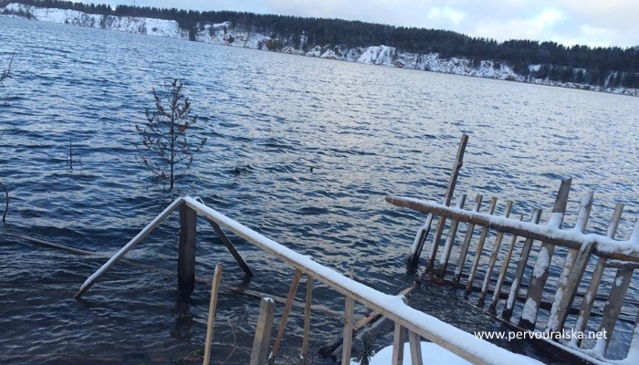 В Галкинском карьере вода продолжает подниматься