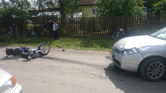 В Новоалексеевском под Первоуральском пострадали несовершеннолетние мотоциклисты