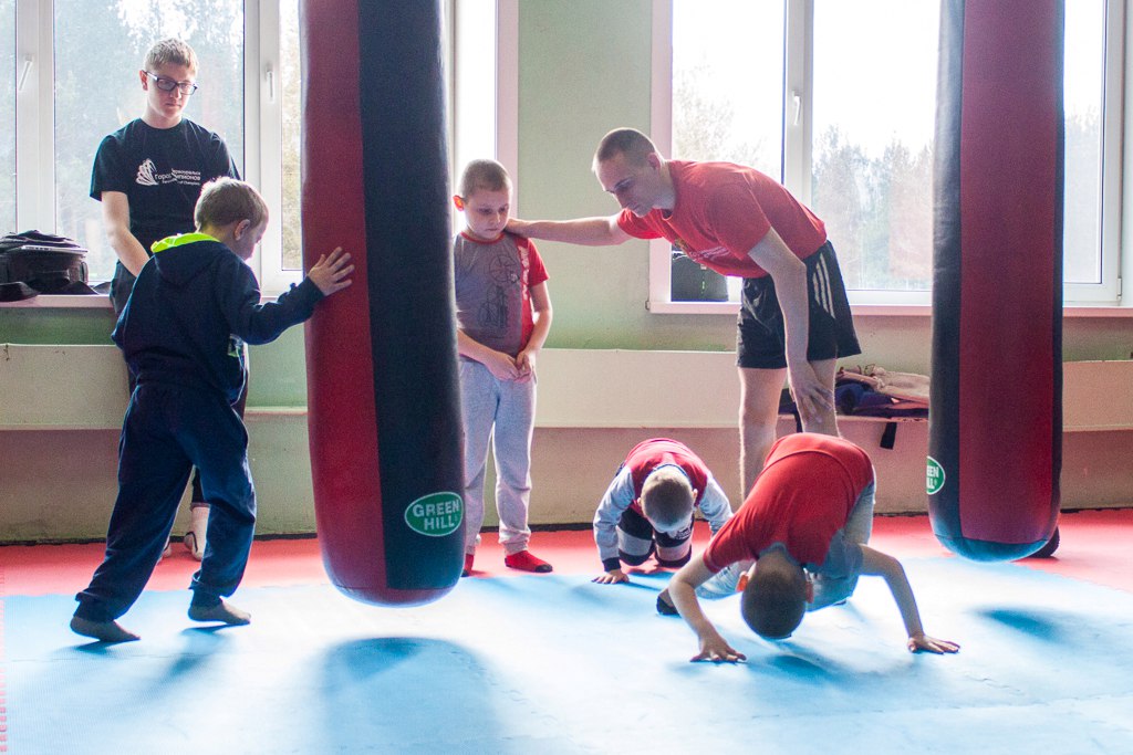 «Первоуральск — город чемпионов» запускает бесплатные тренировки по боксу для особенных детей