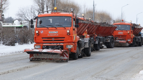 Коммунальщики Первоуральска работали в усиленном режиме во время снегопада
