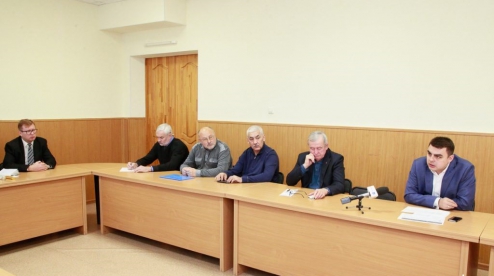 Глава Первоуральска утвердил пятерых членов Общественной палаты Первоуральска