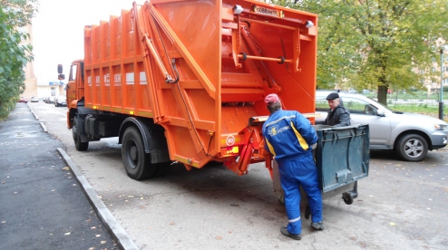 Тарифы на вывоз мусора в Первоуральске понизили