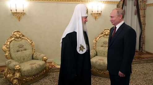 Путин и патриарх Кирилл обсуждали ситуацию с храмом в Екатеринбурге