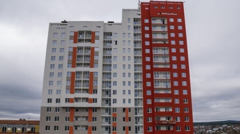 Строительство «проблемного» жилого дома ЖК «Оптимист» в городе Первоуральске Свердловской области завершилось. По уголовному делу идет следствие