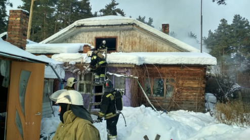 Под Первоуральском в пожаре погиб мужчина