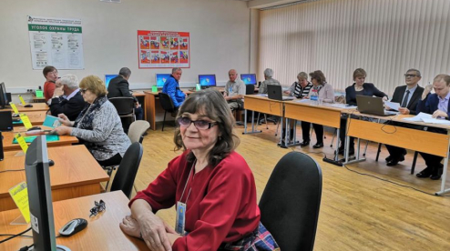 Соцработники создали «Виртуальный зал для досуга и саморазвития» для пенсионеров