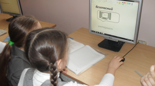 Все российские школы обеспечат высокоскоростным интернетом в 2021 году