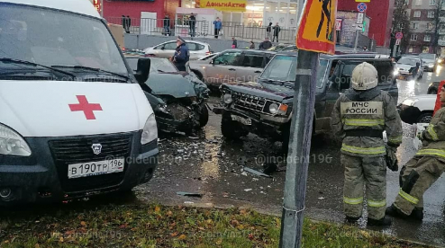 В Первоуральске в серьезной аварии пострадал грудной ребенок. Видео