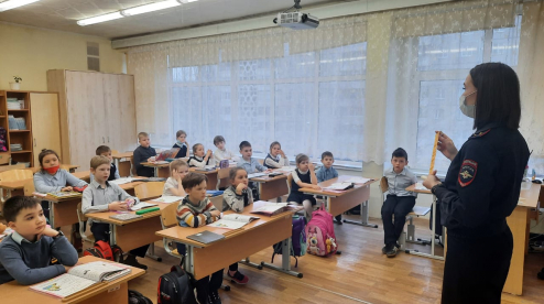 В образовательных организациях Первоуральска проходит «Единый день профилактики»