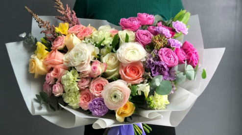 Свежие цветы с доставкой в Первоуральске – оригинальность вариантов