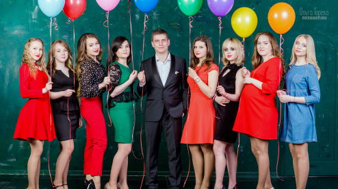 Названа стоимость школьного выпускного в этом году