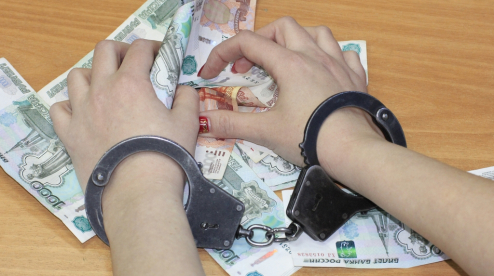 Жительницу Первоуральска обвинили в похищении у банка 1,5 млн рублей