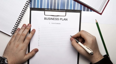 Стоит ли писать бизнес-план самостоятельно или заказать его профессионалам