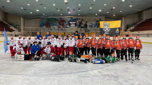 Завершились игры II-го Кубка Свердловской областной по хоккею с мячом