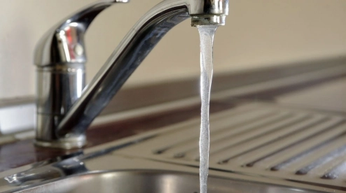 В Первоуральске началась подача воды потребителям с постепенным повышением давления