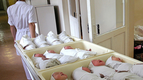 22 малыша родились в Первоуральском перинатальном центре